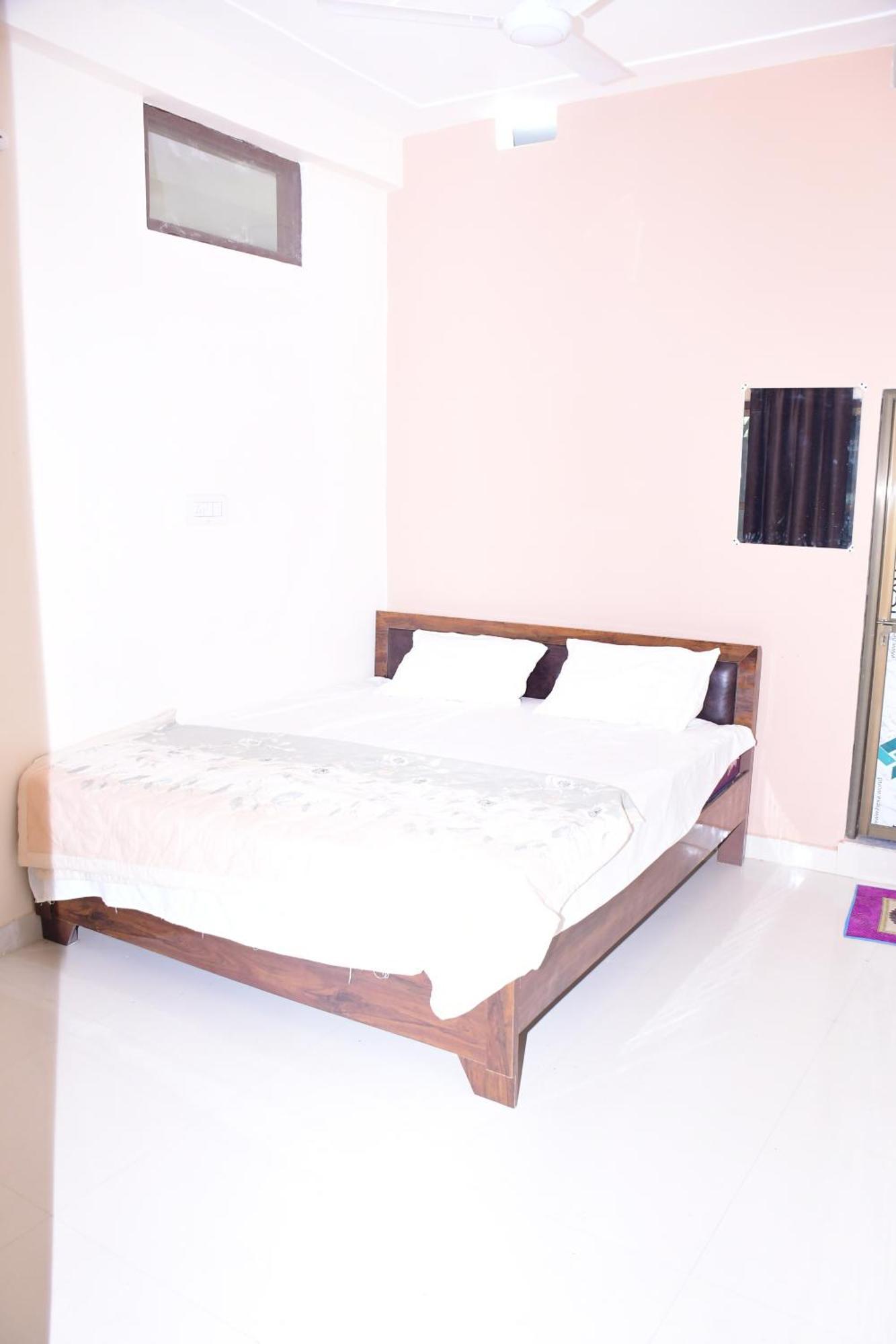 Shree Ram Hotel Ayodhya Dış mekan fotoğraf